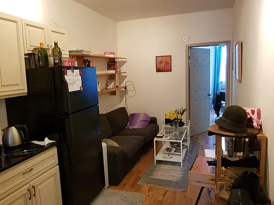 Rented by Arvik Group Real Estate | media 32