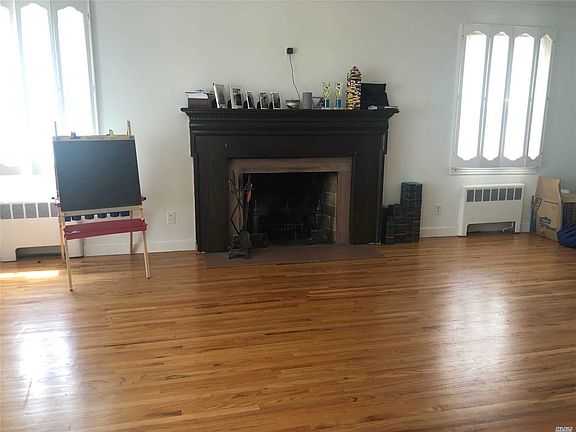 5th image of 970 West Broadway