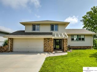 10724 Old Maple Rd, Omaha, NE 68134