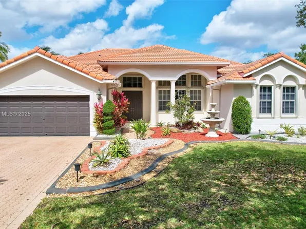 1284 NW 163rd Ter, Pembroke Pines, FL 33028