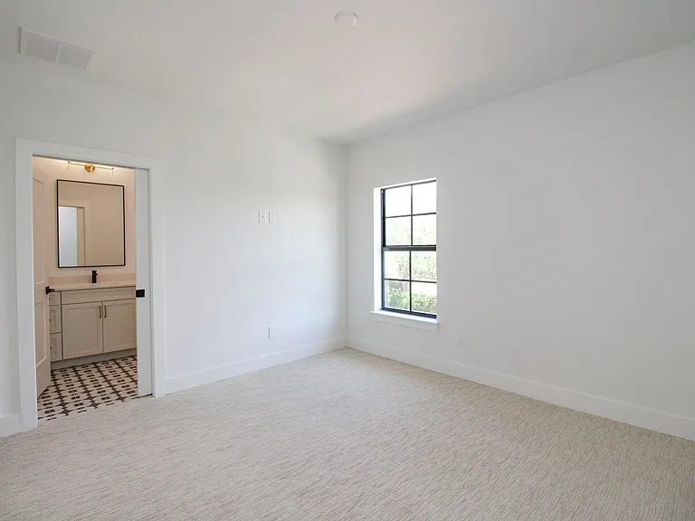 7968 Cordoba Pl — Photo 35