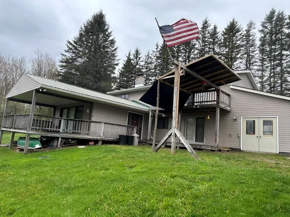 2021 Fox Hill Rd, Ulysses, PA 16948