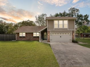 20 Stagecoach Dr, Sapulpa, OK 74066