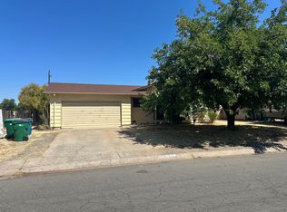 1415 Hemlock Ave, Anderson, CA 96007