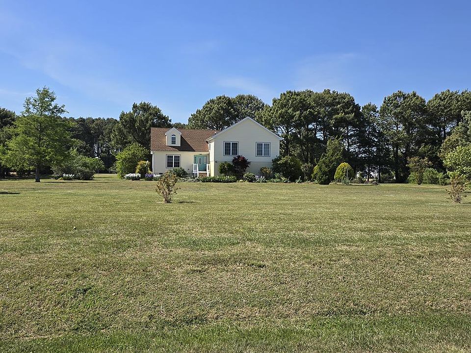 1st image of 19006 North Dr