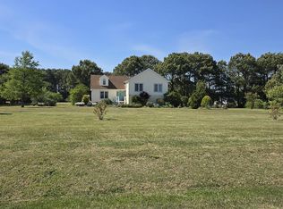 19006 North Dr, Parksley, VA 23421