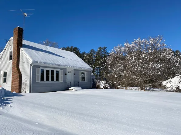102 Longwoods Rd, Cumberland, ME 04021