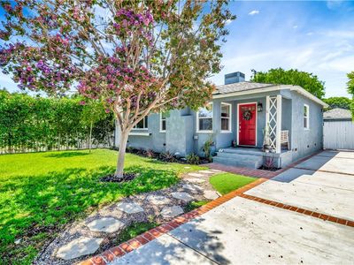 6455 Densmore Ave, Van Nuys, CA, 91406