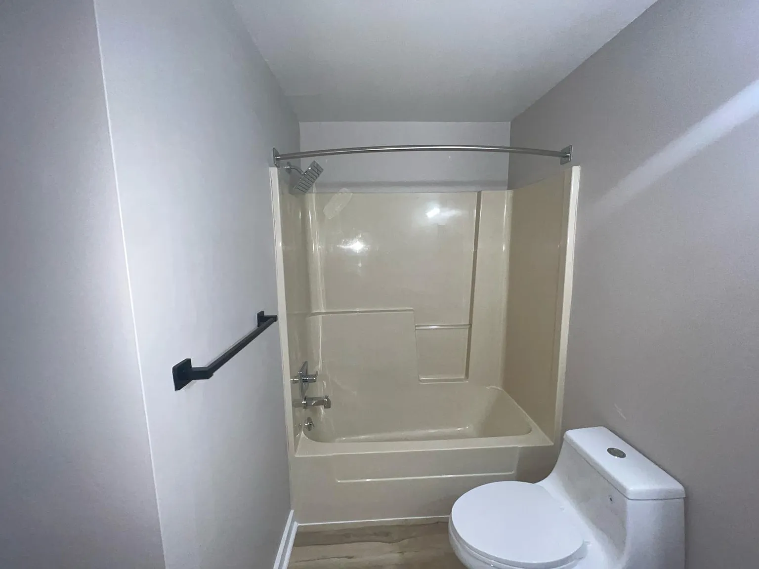 1 bed, $1,400 — Photo 4