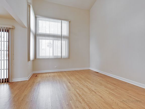 5th image of 167 Saratoga Ct