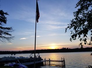 11 Farmer Rd, Windham, NH 03087