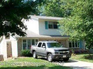 10102 Eastlake Dr, Fairfax, VA 22032