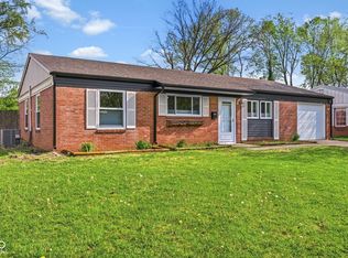 2734 31st St, Columbus, IN 47203