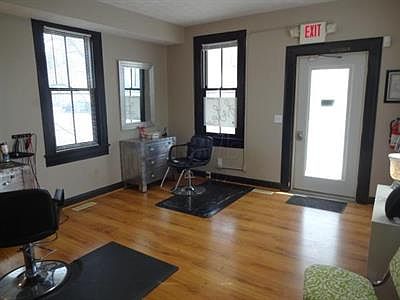 4th image of 52 E Columbus St