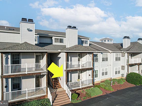 3rd image of 2105 Waters Edge Dr #36