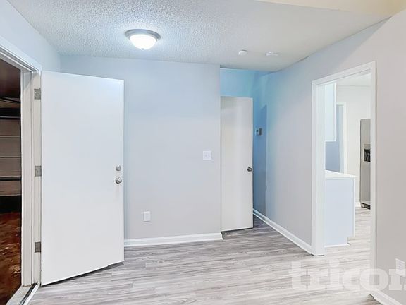 4th image of 10347 Battle Ct