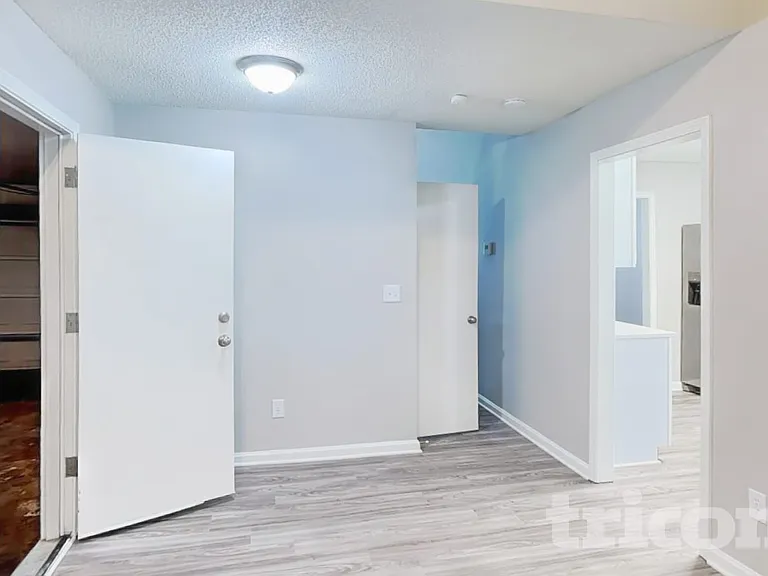 10347 Battle Ct — Photo 4
