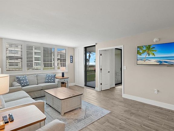 3rd image of 979 E Gulf Dr Unit 191