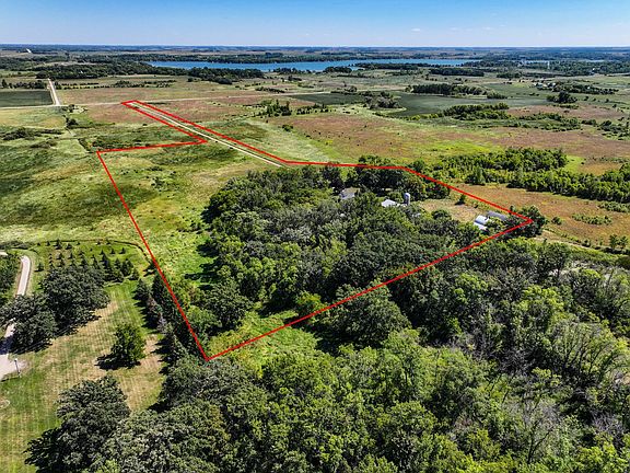 3rd image of 2668 County Road 78 SE