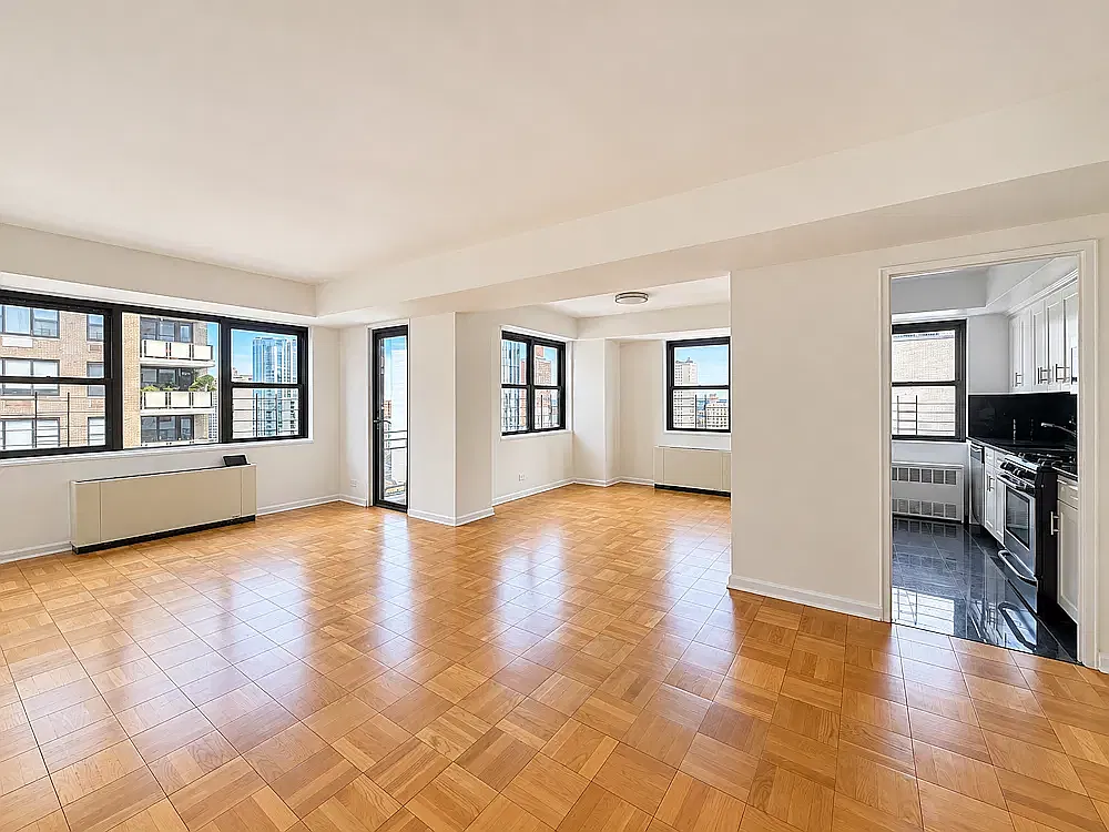305 East 86th Street — Photo 4