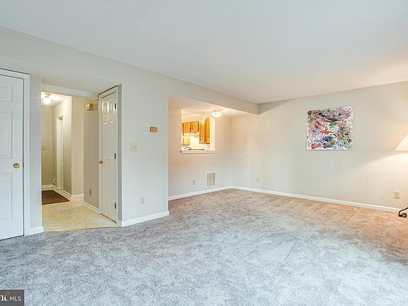 3rd image of 9846 Dominion Forest Cir