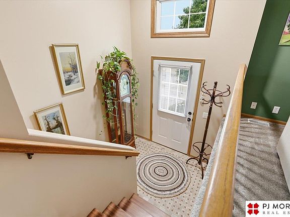 5th image of 7972 Bartlett St