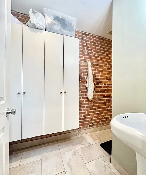 151 Highland St #1 — Photo 6