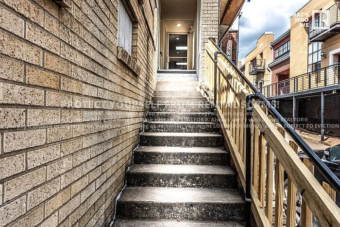 311 N Eureka Aly #A — Photo 3