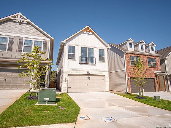 3rd image of 9003 SUMMERWOOD BEND