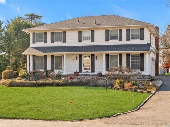 155 Willow Road, Woodsburgh, NY 11598