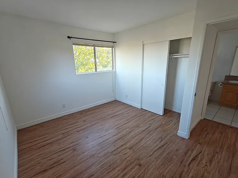 3619 Armour Ave #1 — Photo 14