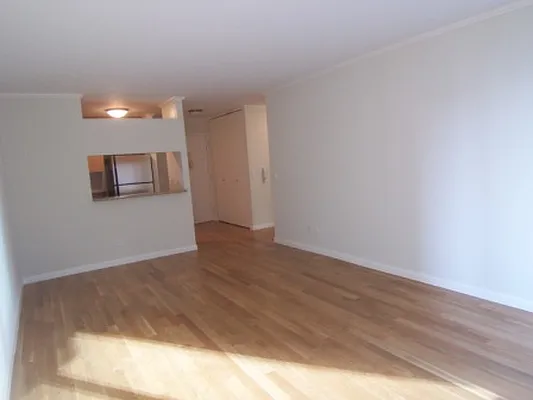 Rented by Stonehenge NYC LLC | media 2