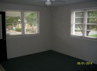221 N Roberson St, Chapel Hill, NC 27516