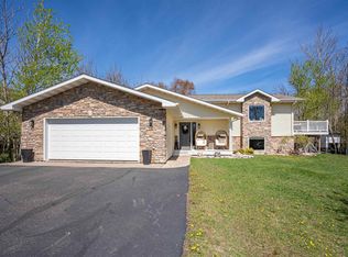 4809 Oak Ridge Dr, Hermantown, MN 55811