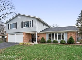 8185 Dartmouth Ln, Hanover Park, IL