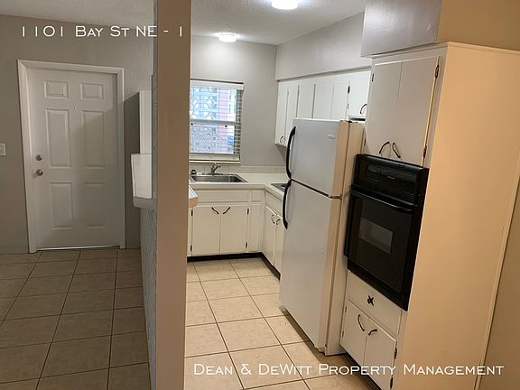 5th image of 1101 Bay St NE APT 1