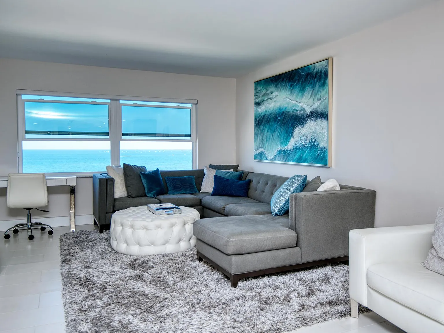 2 bed, 1180 sqft, $4,250 — Photo 3