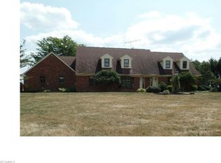 4 Main St, Rayland, OH 43943