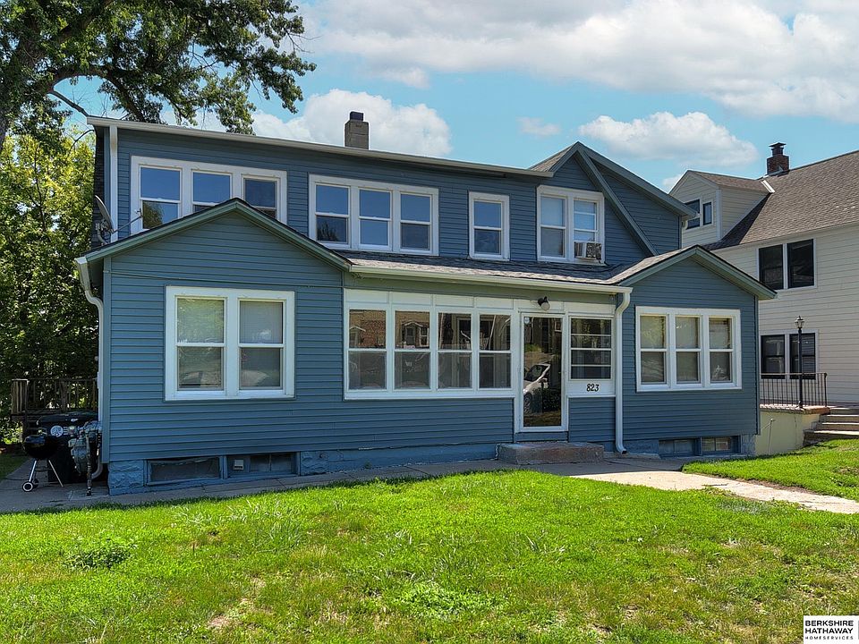 1st image of 823 N 48th St