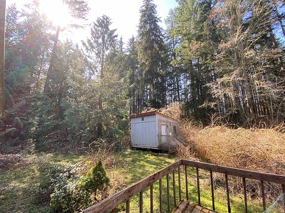 5th image of 17411 232nd Ave NE