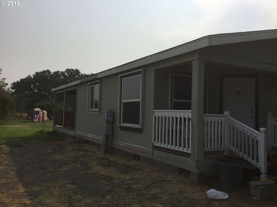 2nd image of 80155 Ruby Dr