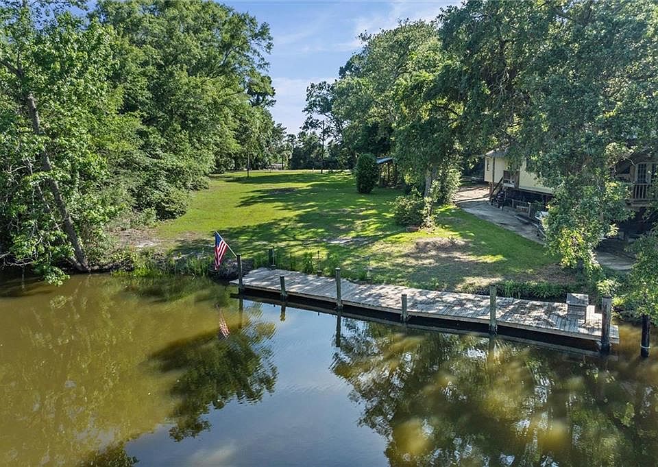 1st image of 6145 Bayou Rd