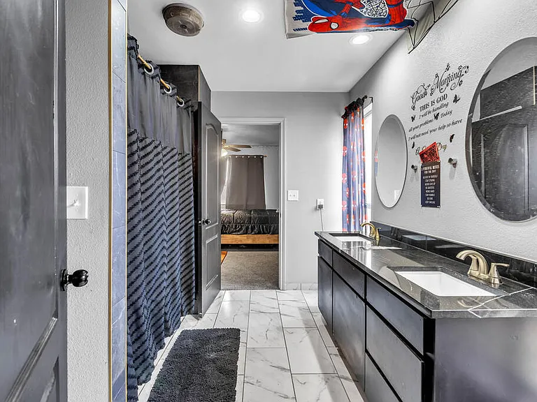 6515 Amber Dr — Photo 14