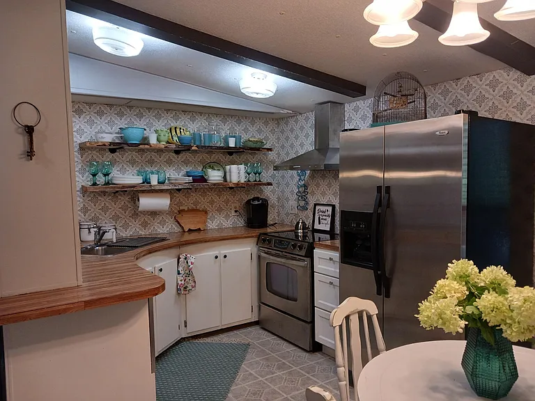 6300 Reives Rd — Photo 7