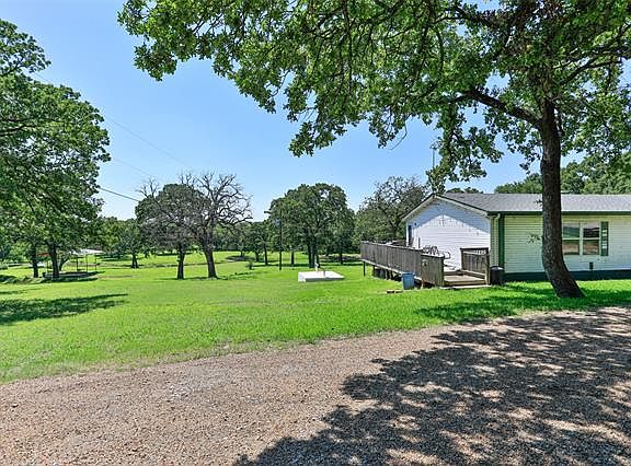 4th image of 319 County Road 199