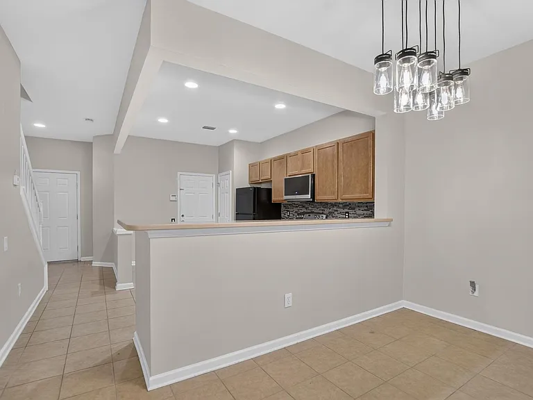 10137 Pink Palmata Ct — Photo 9