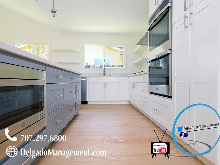 1567 Sherman Dr — Photo 14