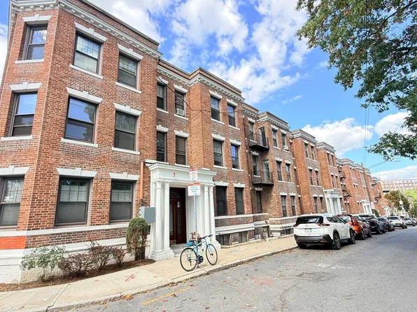 116 Sutherland Rd APT 8, Brighton, MA 02135