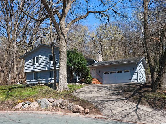 2nd image of 1204 Carlson Lake Ln