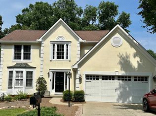 41 Bridle Ln, Marietta, GA 30068